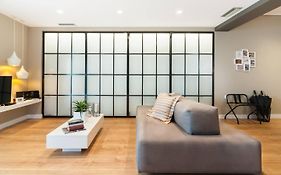 Ma Maison No2 Luxury Suite, Parking, 200Mbps,Metro